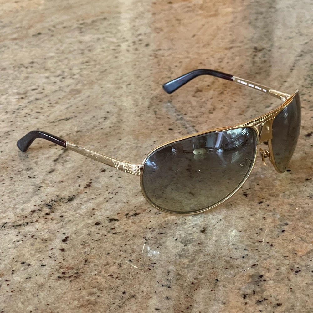 VOGUE sunglasses